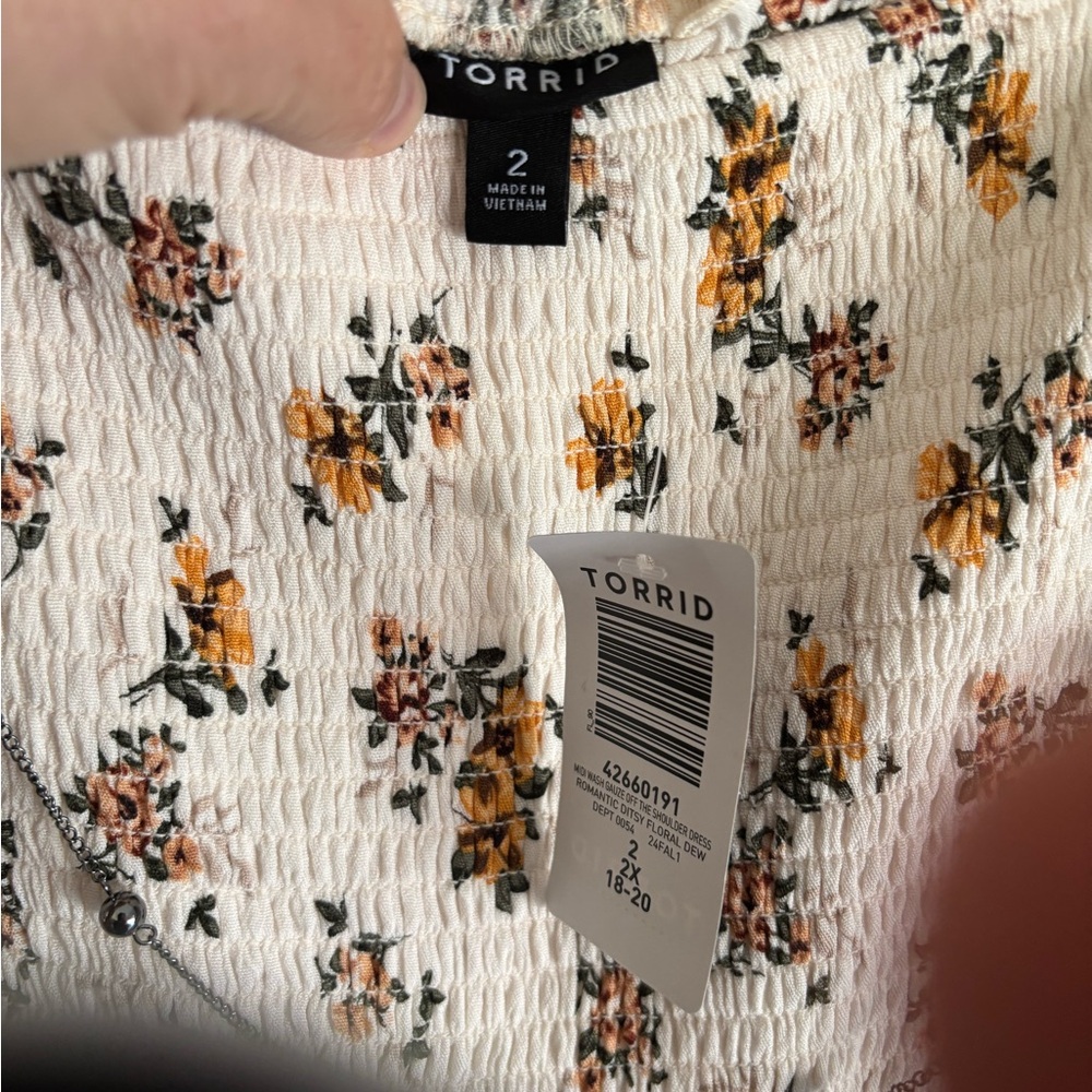 TORRID Floral Midi Gauze Dress with 3/4 Sleeves Lined SIZE 2 NWT Retails $89.90 - Picture 14 of 15